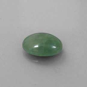 Jadéite Vert naturelle Coupe ovale, 2.22 ct, Translucide