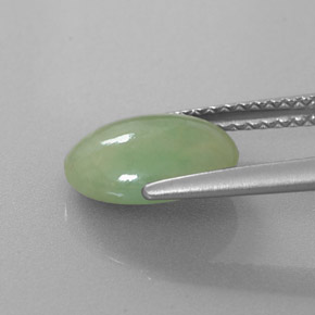Jadéite Vert naturelle Coupe ovale, 2.78 ct, Translucide