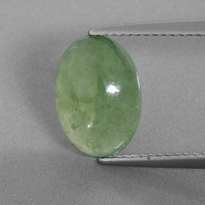 Jadéite vert naturelle coupe ovale, 4,02 ct, translucide