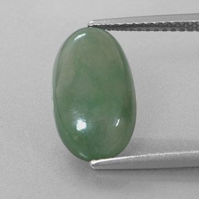 Jadéite vert naturelle coupe ovale, 4,81 ct, translucide