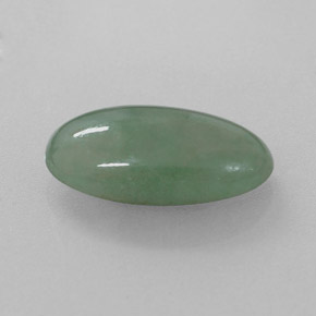 Jadéite vert naturelle coupe ovale, 4,81 ct, translucide