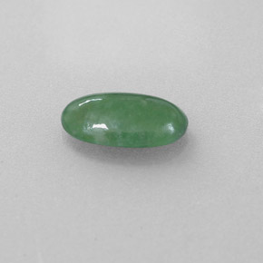 Jadéite vert naturelle coupe ovale, 1,56 ct, translucide