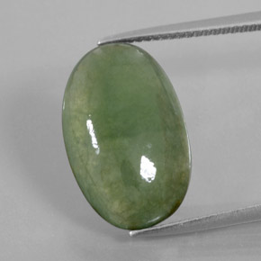 Jadéite vert naturelle coupe ovale, 8,99 ct, transparent