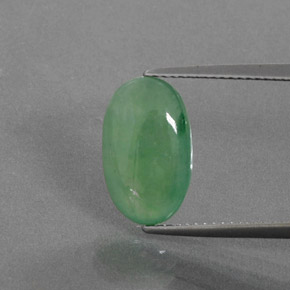 Jadéite Vert naturelle Coupe ovale, 4.58 ct, Transparent