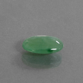 Jadéite Vert naturelle Coupe ovale, 4.58 ct, Transparent