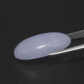 Jadéite Lavande naturelle Coupe ovale, 9.81 ct, Opaque