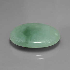 Jadéite Vert naturelle Coupe ovale, 15.88 ct, Translucide
