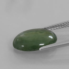 Jadéite vert naturelle coupe ovale, 4,16 ct, transparent