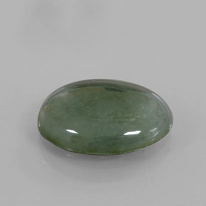 Jadéite vert naturelle coupe ovale, 5,01 ct, translucide