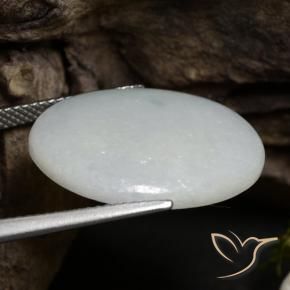 Jadéite Gris moyen naturelle ovale, 14.63 ct, Translucide