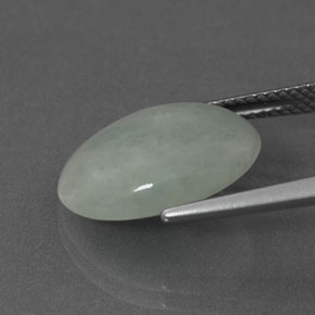 Jadéite vert naturelle coupe ovale, 7,64 ct, translucide