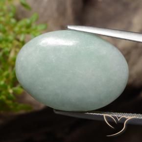 Jadéite Vert gris léger naturelle ovale, 20.42 ct, Opaque
