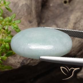 Jadéite Vert gris léger naturelle ovale, 20.42 ct, Opaque