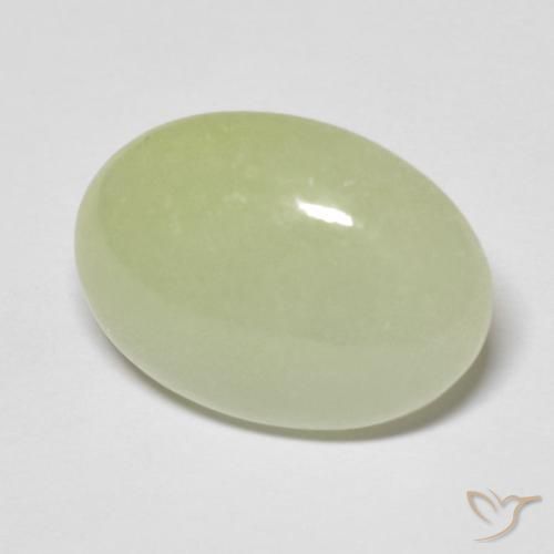 Jadéite Olive verte naturelle ovale, 10.83 ct, Translucide