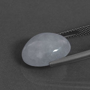 Jadéite bleue naturelle coupe ovale, 9,76 ct, opaque