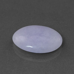Jadéite bleue naturelle coupe ovale, 6,77 ct, opaque