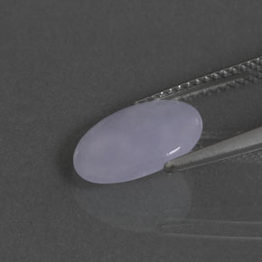 Jadéite bleue naturelle coupe ovale, 2,17 ct, translucide