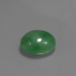 Jadéite vert naturelle coupe ovale, 3,66 ct, translucide