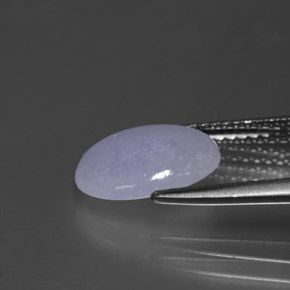 Jadéite bleue naturelle coupe ovale, 2,07 ct, opaque