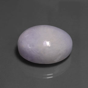 Jadéite bleue naturelle coupe ovale, 60,38 ct, opaque
