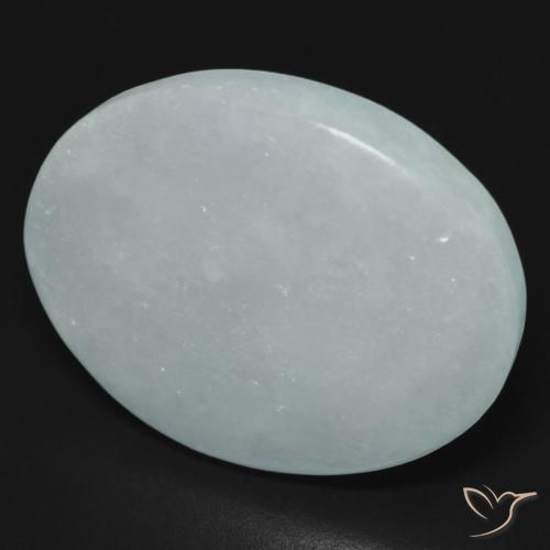 Jadéite Blanc bleuâtre naturelle ovale, 36.94 ct, Translucide