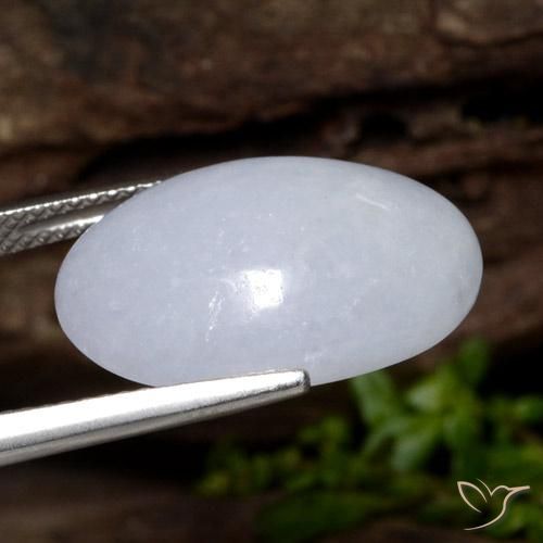 Jadéite Violet clair naturelle Coupe ovale, 13.06 ct, Translucide