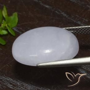 Jadéite Gris naturelle ovale, 13.41 ct, Translucide