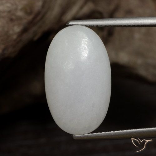 15.79ct Naturel Blanc grisâtre Jadéite, ovale, Opaque