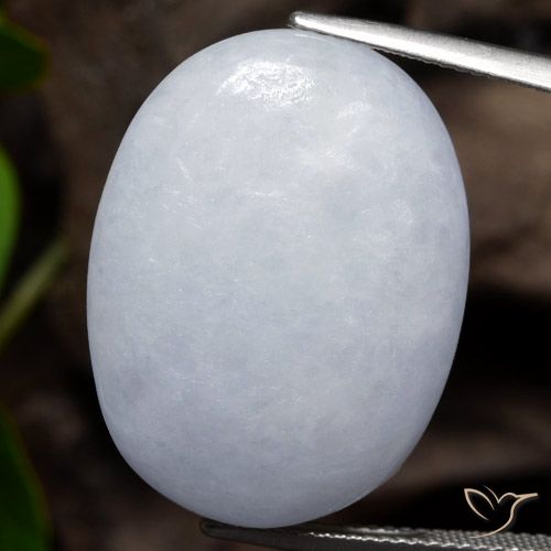 Jadéite Gris naturelle ovale, 38.02 ct, Opaque