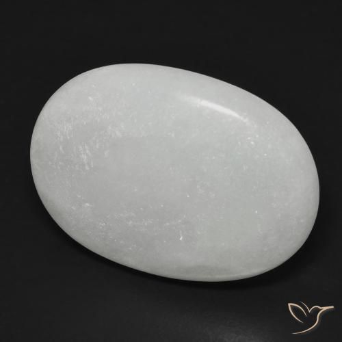 Jadéite Vert gris léger naturelle ovale, 26.91 ct, Translucide