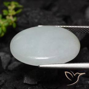 Jadéite Gris léger naturelle ovale, 12.63 ct, Translucide