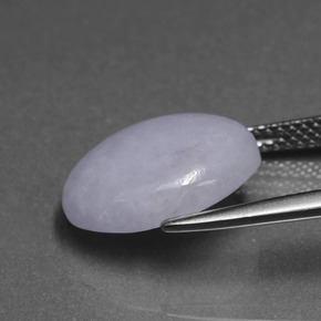 Jadéite bleue naturelle coupe ovale, 7,04 ct, opaque