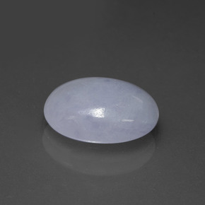 Jadéite bleue naturelle coupe ovale, 4,23 ct, translucide
