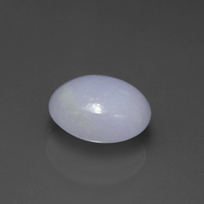 Jadéite bleue naturelle coupe ovale, 4,07 ct, opaque