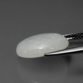 Jadéite Vert clair naturelle Coupe ovale, 6.81 ct, Translucide
