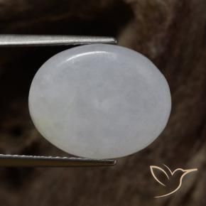 Jadéite Gris moyen naturelle ovale, 7.87 ct, Translucide
