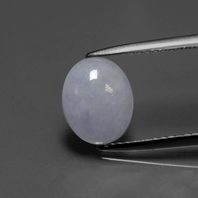 Jadéite bleue naturelle coupe ovale, 2,00 ct, translucide