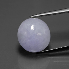 Jadéite bleue naturelle coupe ovale, 7,70 ct, translucide