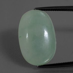Jadéite vert naturelle coupe ovale, 18,38 ct, translucide