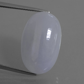 Jadéite bleue naturelle coupe ovale, 20,87 ct, translucide
