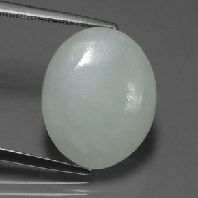 Jadéite vert naturelle coupe ovale, 10,46 ct, translucide