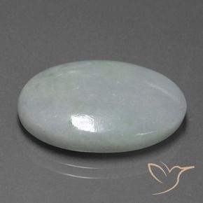 Jadéite Vert clair naturelle ovale, 20.12 ct, Translucide