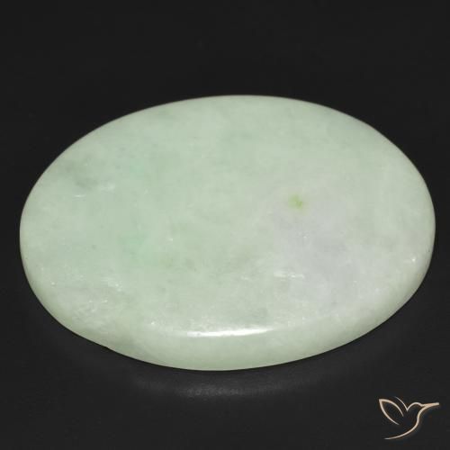 Jadéite vert naturelle coupe ovale, 35,14 ct, translucide