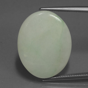 Jadéite vert naturelle coupe ovale, 23,36 ct, translucide