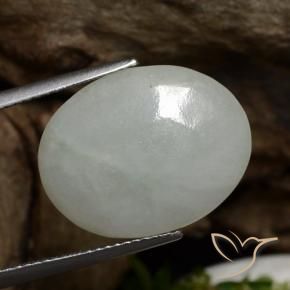 Jadéite Gris moyen naturelle ovale, 10.12 ct, Translucide