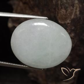 Jadéite Vert grisâtre naturelle ovale, 16.93 ct, Translucide