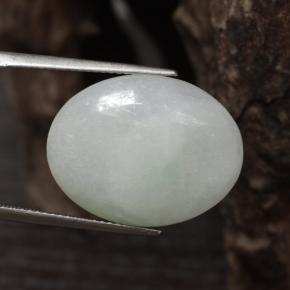 Jadéite blanc naturelle coupe ovale, 16,87 ct, translucide