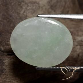 Jadéite Gris vert naturelle ovale, 8.20 ct, Translucide