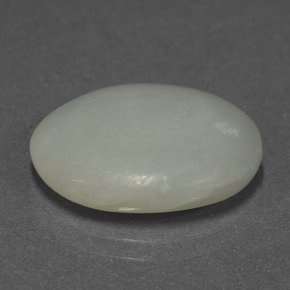 Jadéite Vert naturelle Coupe ovale, 11.44 ct, Translucide