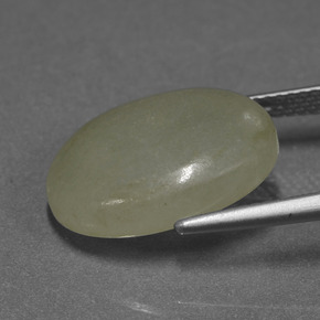 Jadéite Jaune verdâtre naturelle Coupe ovale, 11.32 ct, Translucide